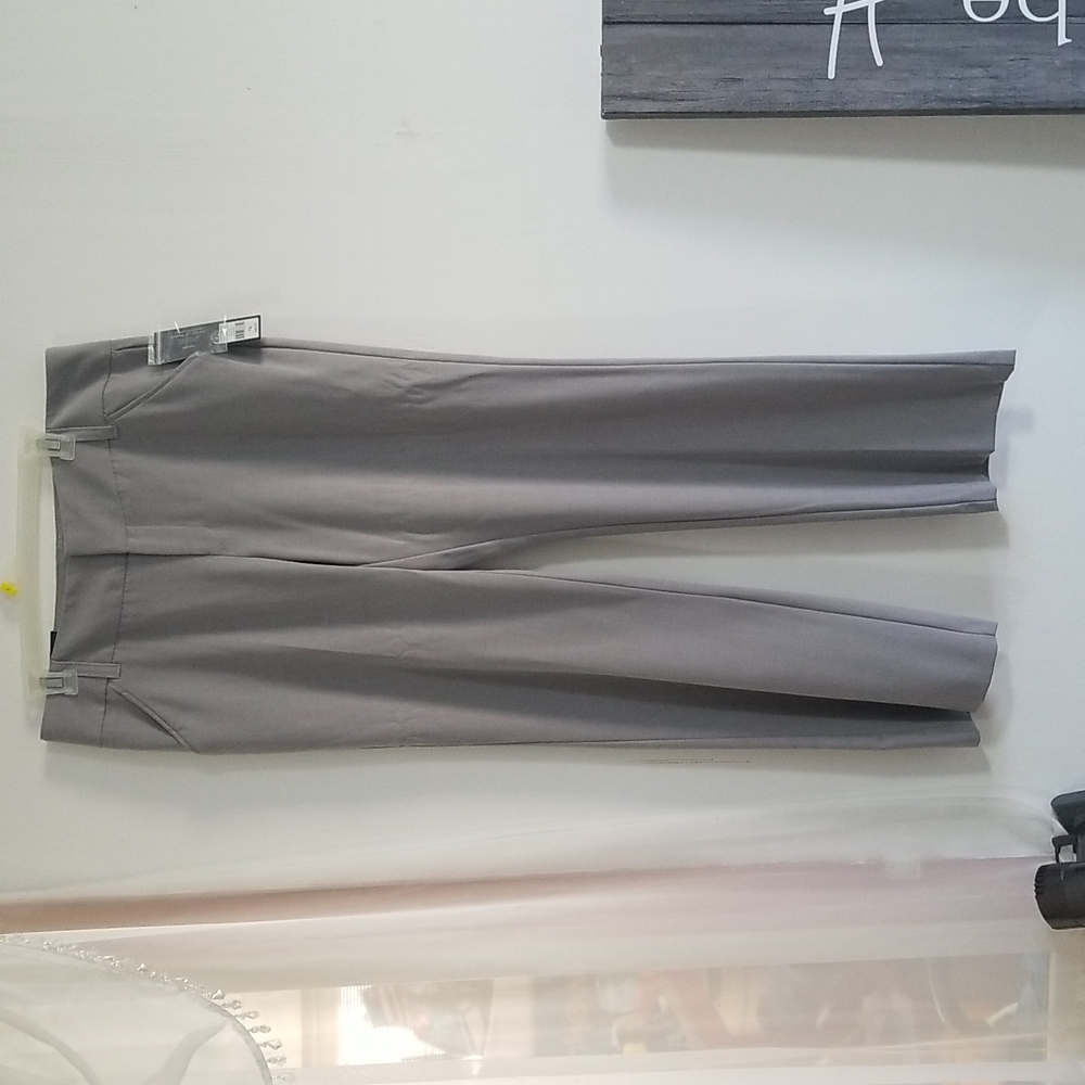 Daisy Fuentes Dress Pants
